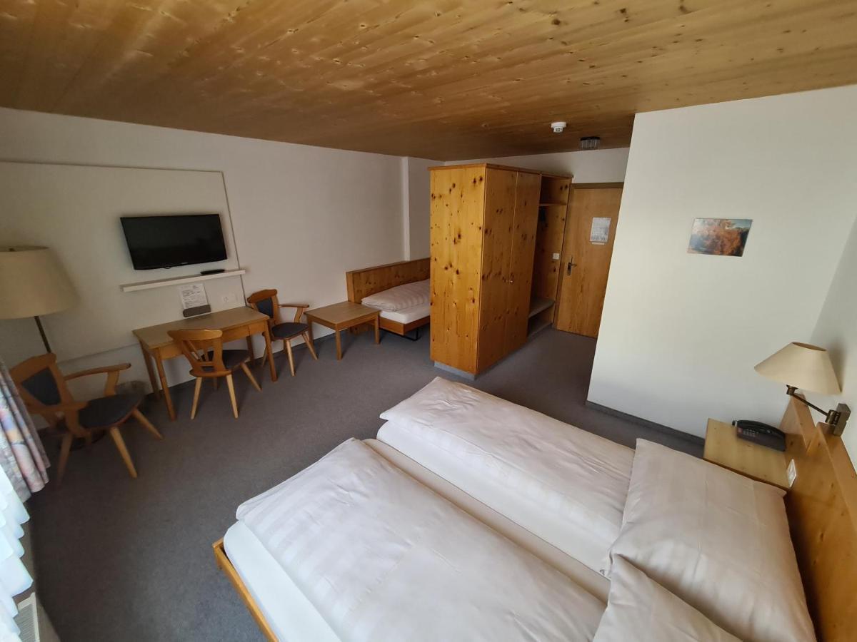 פרפן Hotel Staetzerhorn מראה חיצוני תמונה