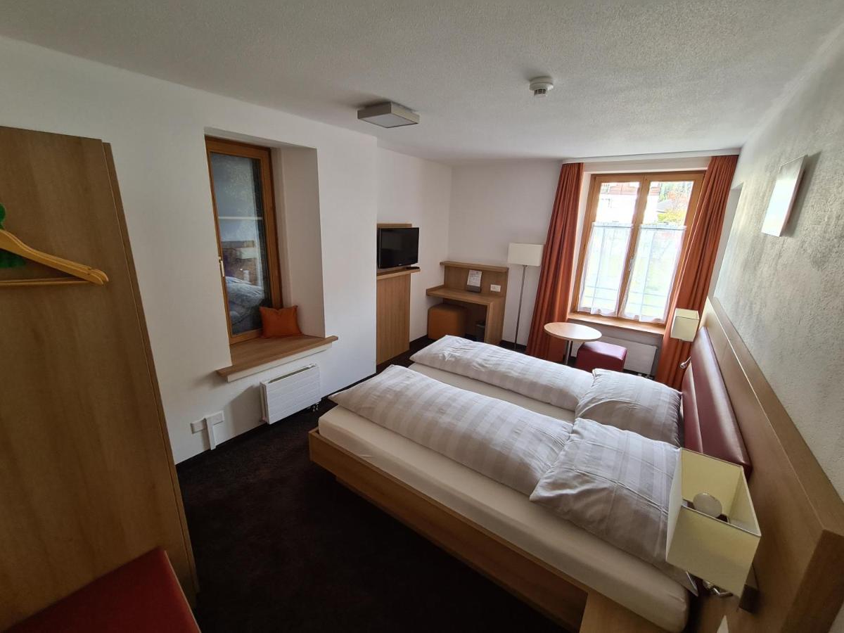 פרפן Hotel Staetzerhorn מראה חיצוני תמונה