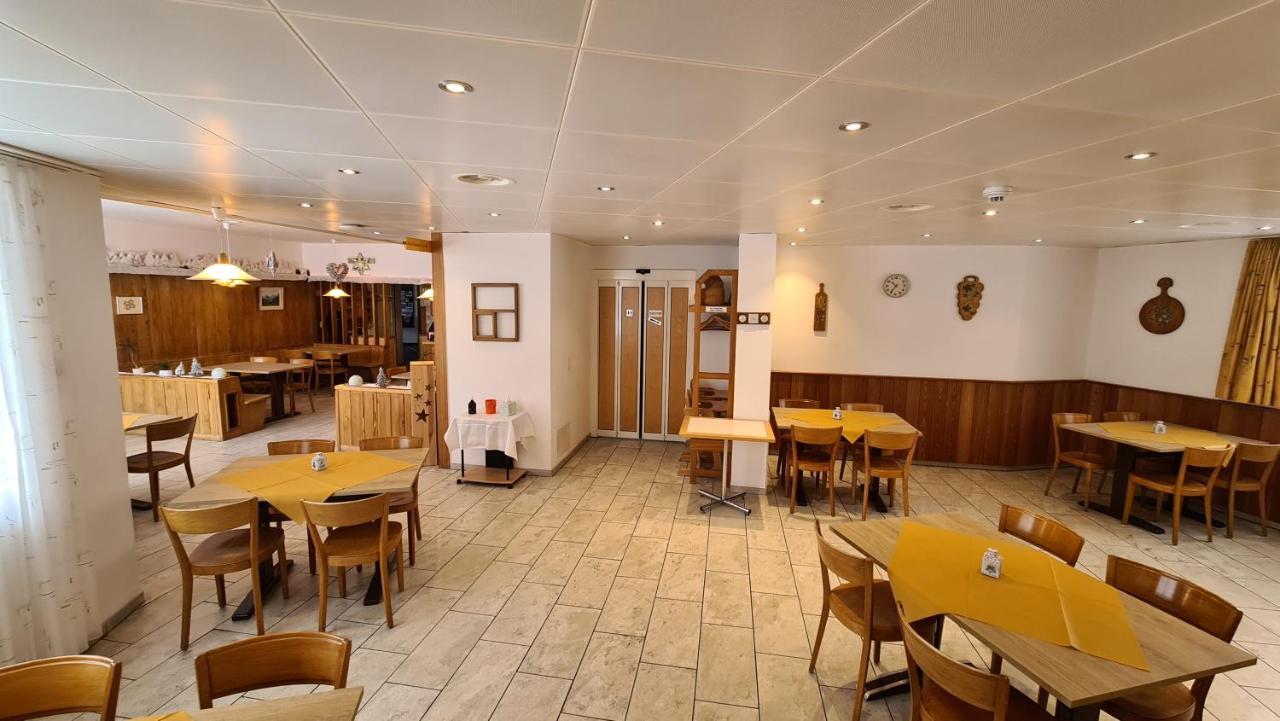 פרפן Hotel Staetzerhorn מראה חיצוני תמונה