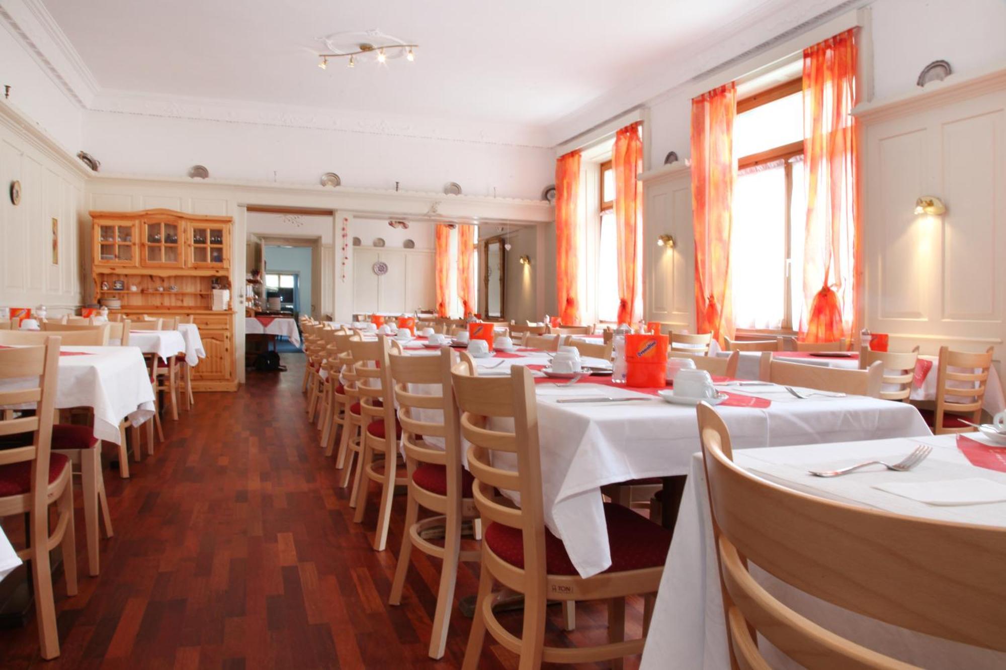 פרפן Hotel Staetzerhorn מראה חיצוני תמונה